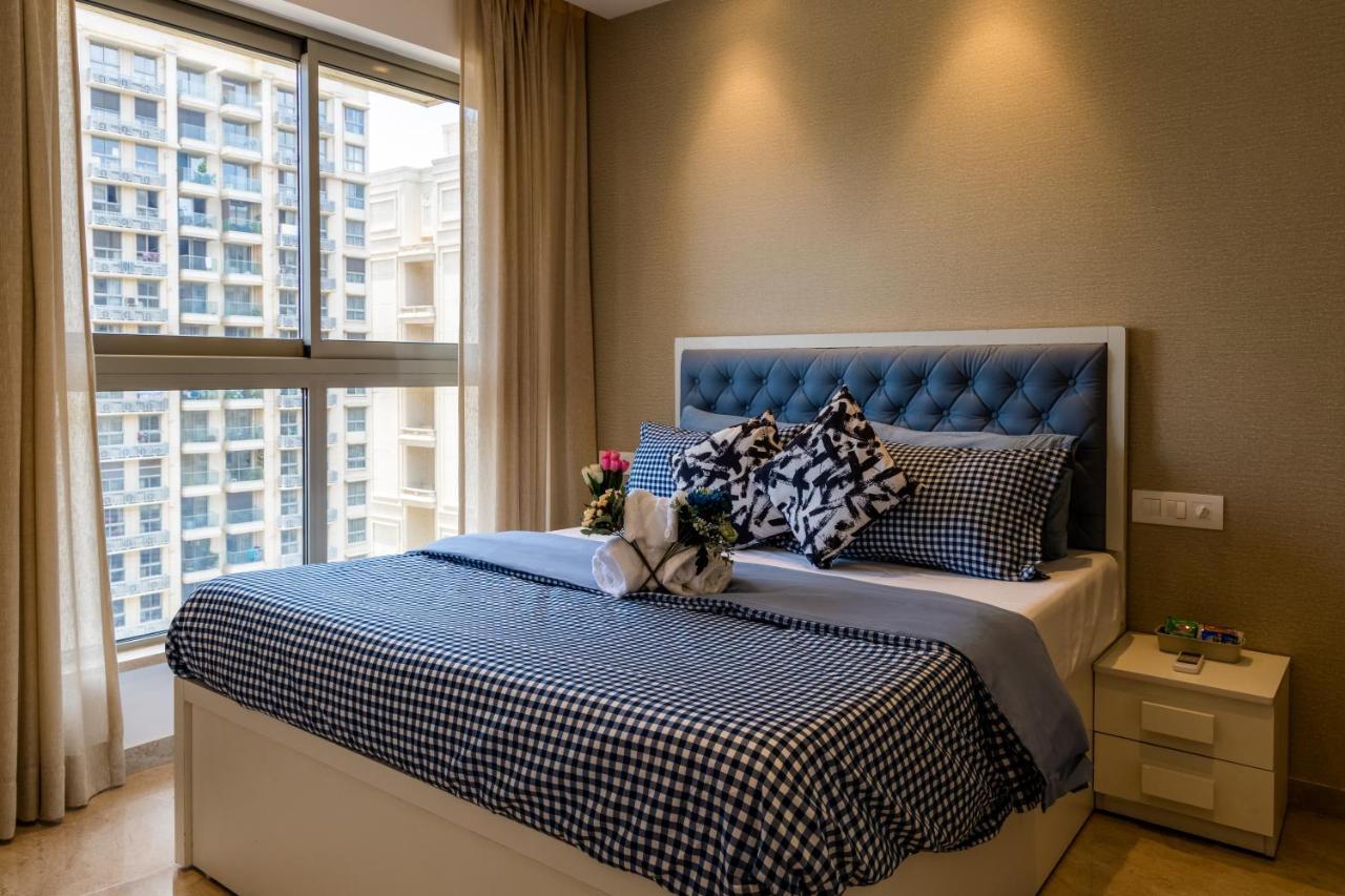 Zenia Luxury Suites And Serviced Apartments Мумбай Екстериор снимка