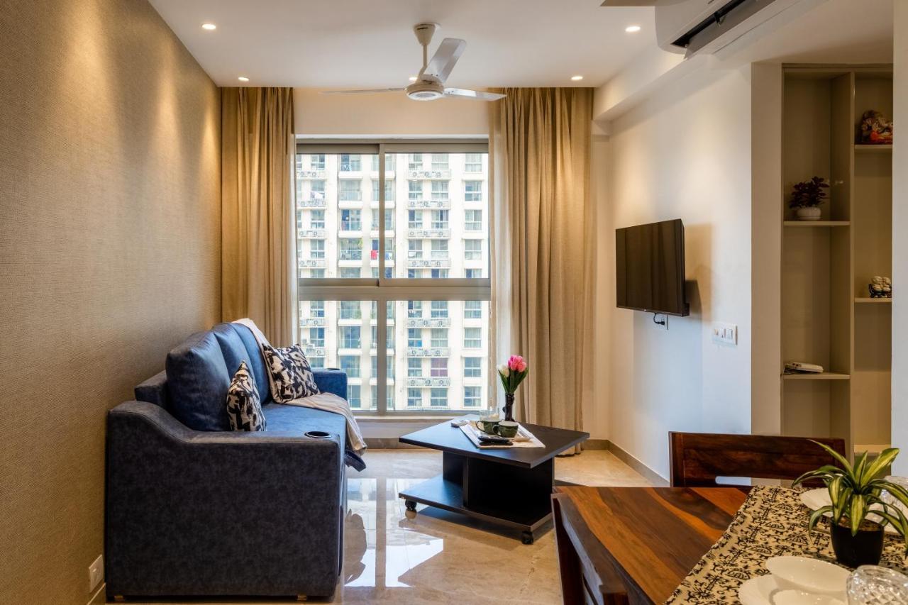 Zenia Luxury Suites And Serviced Apartments Мумбай Екстериор снимка