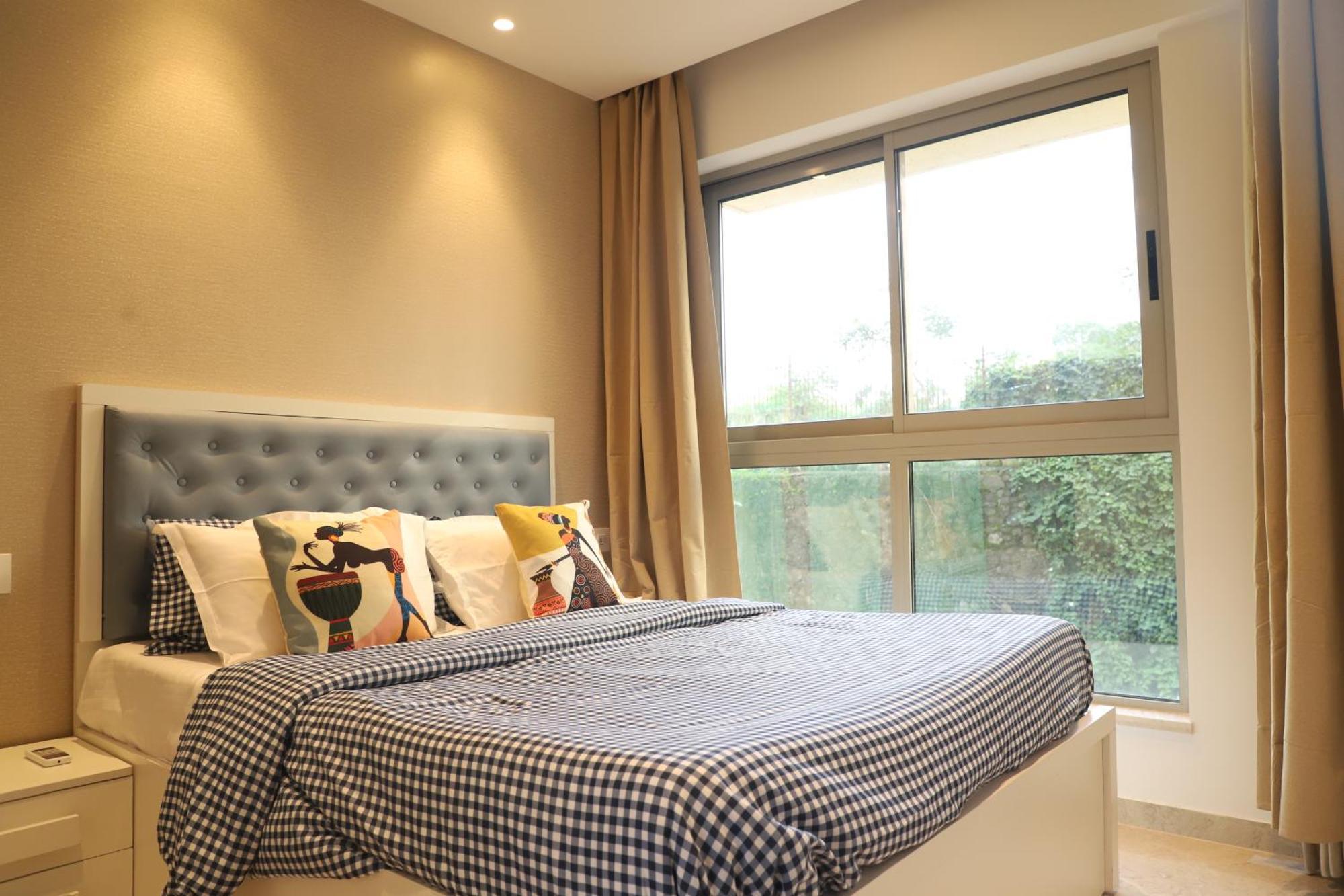 Zenia Luxury Suites And Serviced Apartments Мумбай Екстериор снимка