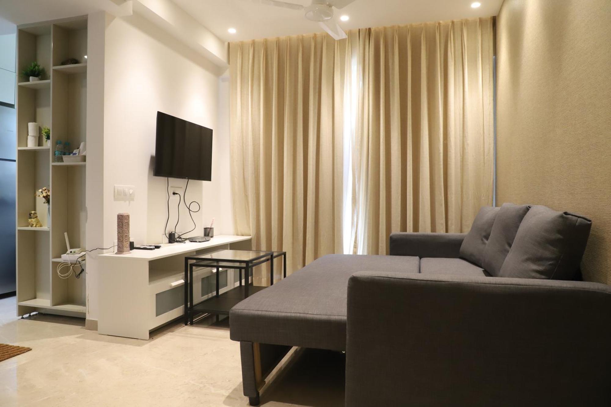 Zenia Luxury Suites And Serviced Apartments Мумбай Екстериор снимка